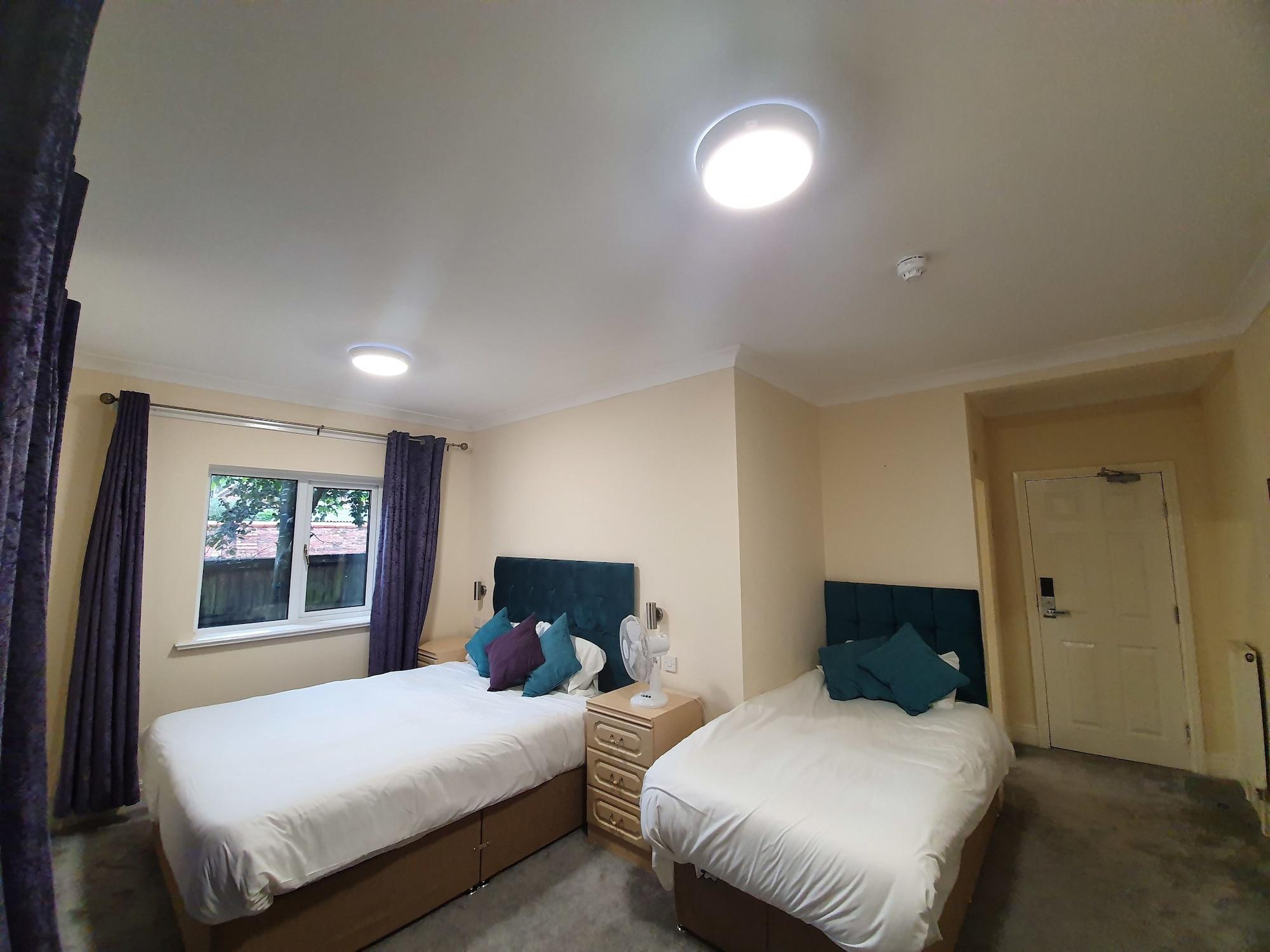 Trivelles Park Hotel Престон Экстерьер фото